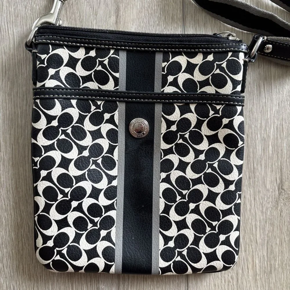 Coach Chelsea Logo Gray Heritage Stripe 90s Y2K VeganBlack Opt Art Crossbody Bag